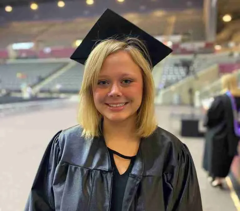 student in the graduation event